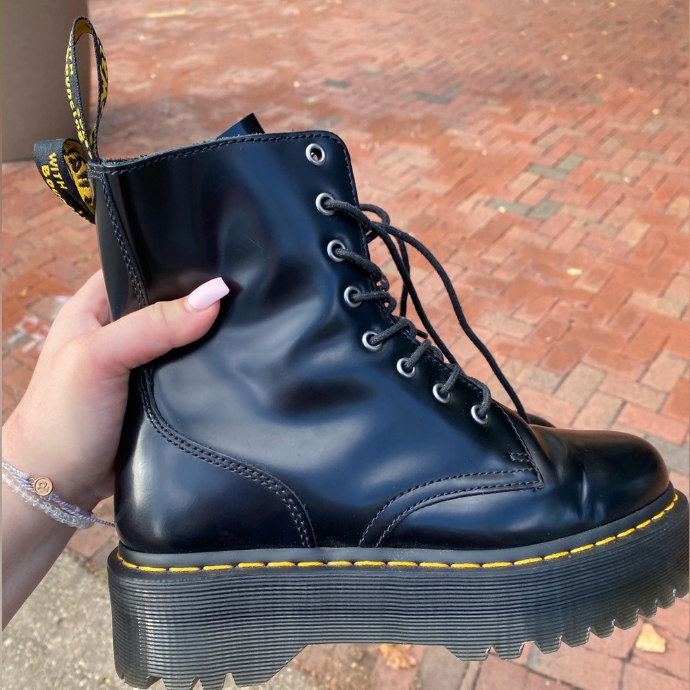Size 8 platform doc martens